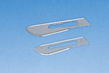 371120 BLADE CARBON STEEL #20 STERILE CS150