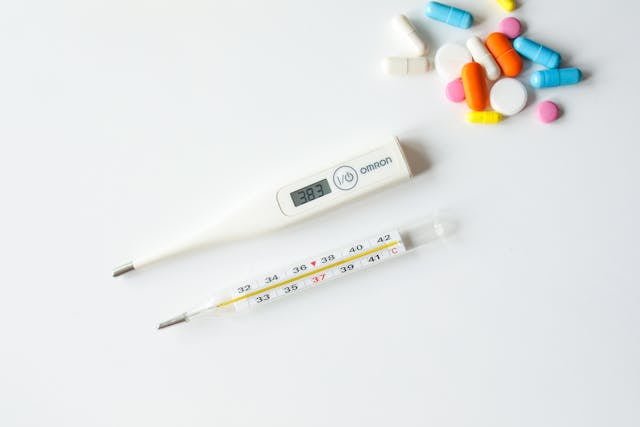 Top Features to Look for in a Medical Thermometer