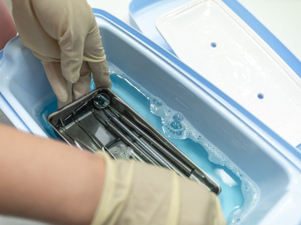 Cleaning medical instruments using enzymatic cleaners ensures the safety of the patient as well as the healthcare staff