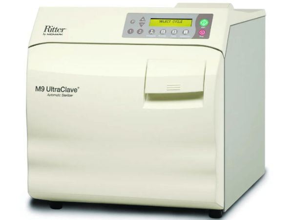 Midmark Corporat M9-022 Autoclave, Ultraclave Ritter M9001 Automat 9″X15″