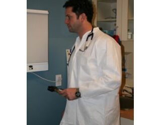 AMD Ritmed SMS Disposable Lab Coat White - 3XL Knit Cuffs and Collar A8046