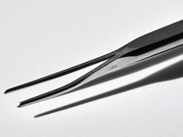 Forceps with thinner ends are ideal for handling delicate tissues