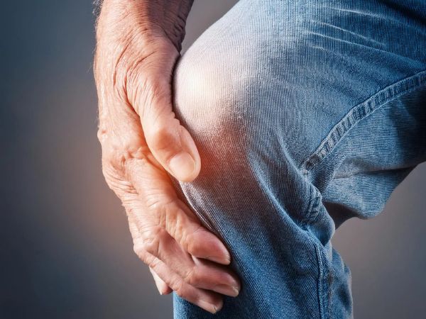 Knee arthritis treatment without surgery is possible in most cases