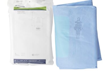 89016 DRAPE LOWER EXTREMITY 108INX80