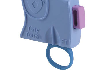 Unistik TinyTouch Preemie Side-Activated Safety Lancet – Safe and Precise Heel Incision Device, 25 Count per Box (24 Boxes per Case)