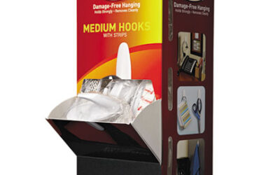 3M Strip Hooks with Adhesive Strips – Secure and Damage-Free Hanging, Medium