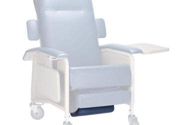 Dynarex RPGC-05RW-B Bariatric Geri Chair Foot Rest (Rosewood), Rosewood, 1