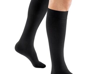 JOBST SOSOFT KNEE 8-15 BROCADE CLOSED TOE BLACK SMALL CS