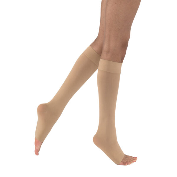 JOBST OPAQUE KNEE 20-30 OPEN TOE PETITE NATURAL SM