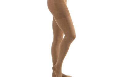 RELIEF WAIST 20-30 CLOSED TOE BEIGE MD