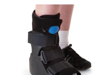 ACTIMOVE AIR WALKER CLSD LOW L BL