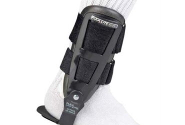 FLEXLITE SPORT ARTICULATING HINGED ANKLE BRACE BL SM