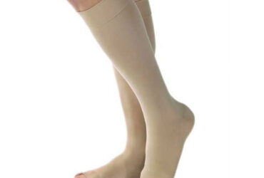JOBST OPAQUE KNEE 30-40 OPEN TOE NATURAL SM
