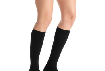 JOBST OPAQUE KNEE 20-30 CLOSED TOE CLASSIC BLACK LGFC