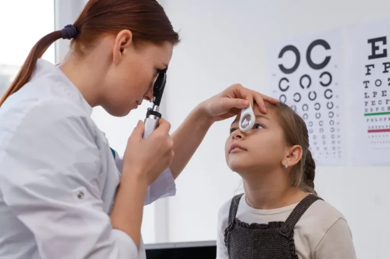 Continuously worsening eyesight can indicate the presence of an eye disorder