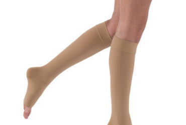 JOBST RELIEF KNEE 15-20 OPEN TOE BEIGE EXTRA LARGE FULL CALF PETITE