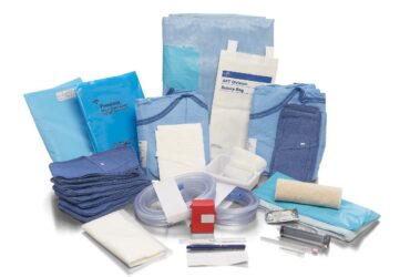 Knee Arthroscopy Pack Includes: Back Table Cover, Extremity Prep Pad, Knee Arthroscopy Drape, Impervious Split Drape, Mayo Stand Cover, Absorbent Towel, Impervious Stockinette, Ultra Surgical Gown in Overwrap, Ultra Specialty Surgical Gown with Towel, 5/cs